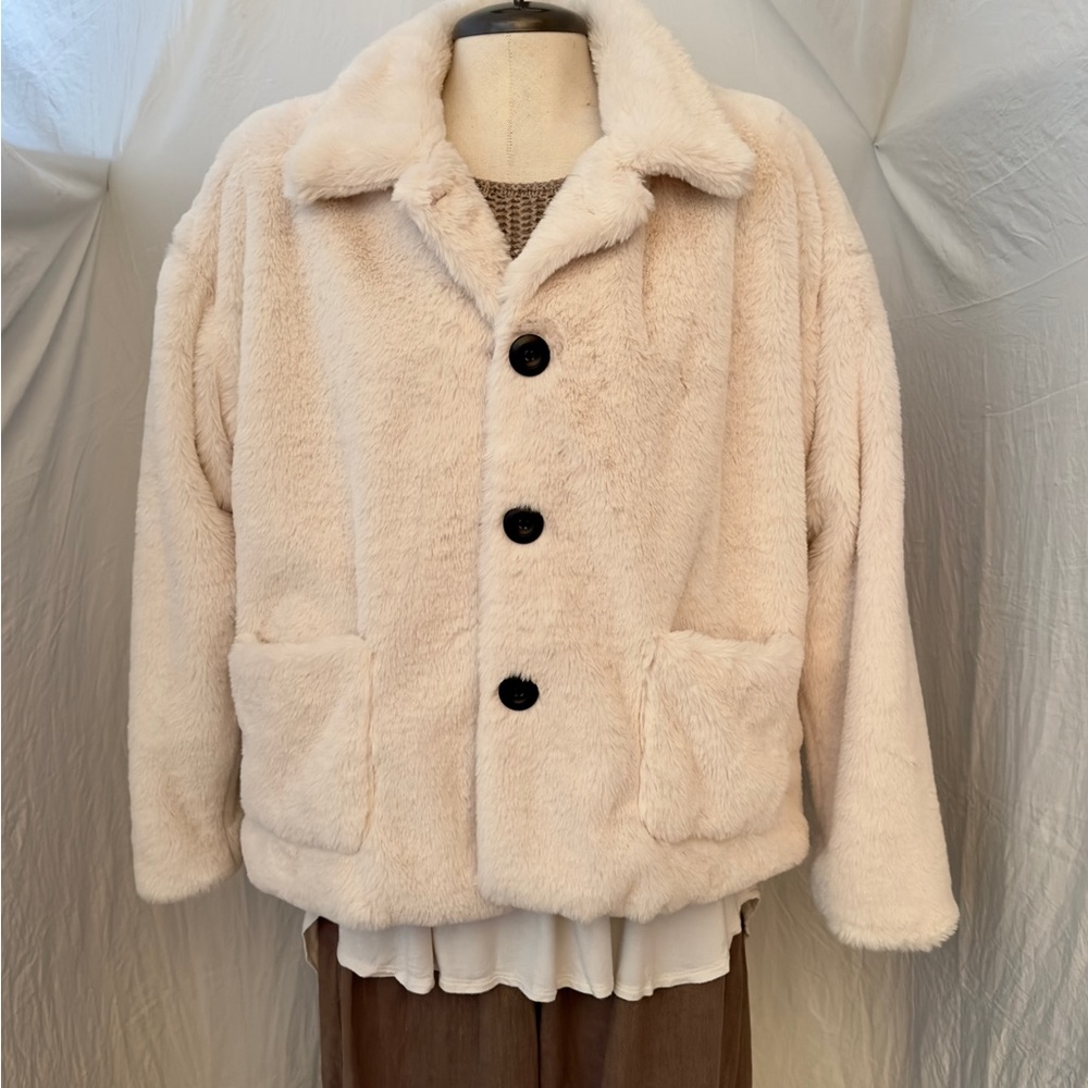 Paper Crane Cream Faux Fur Teddy Jacket Coat Button Front Large